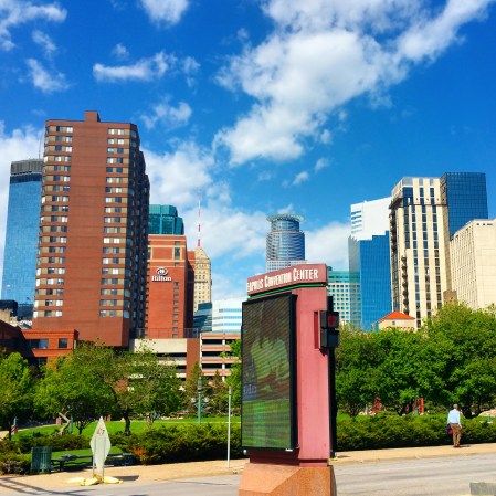 IMG_20170506_201625_034